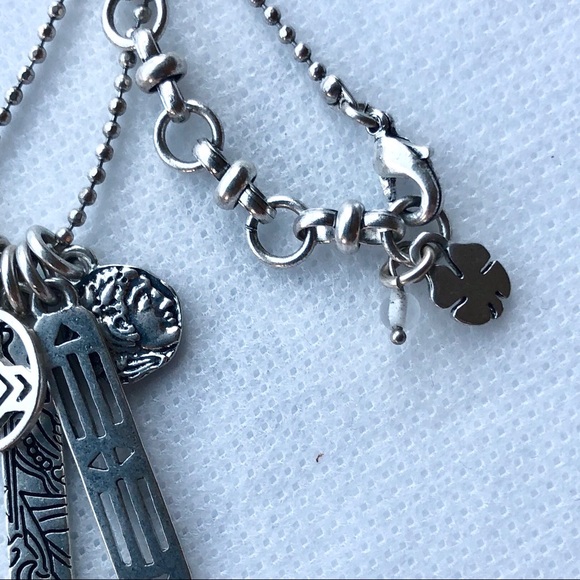 Lucky brand multi charm necklace - Picture 4 of 6